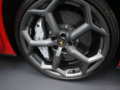 2023 Lamborghini Huracan Base