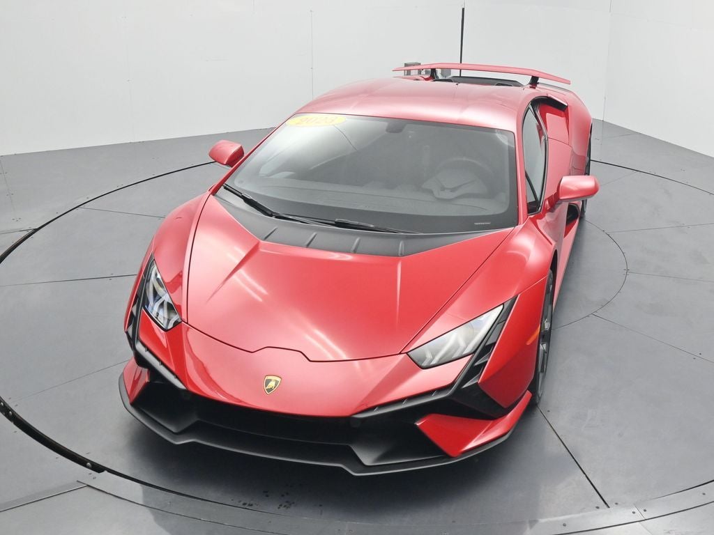 2023 Lamborghini Huracan Base