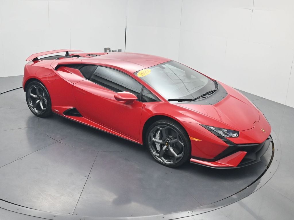 2023 Lamborghini Huracan Base