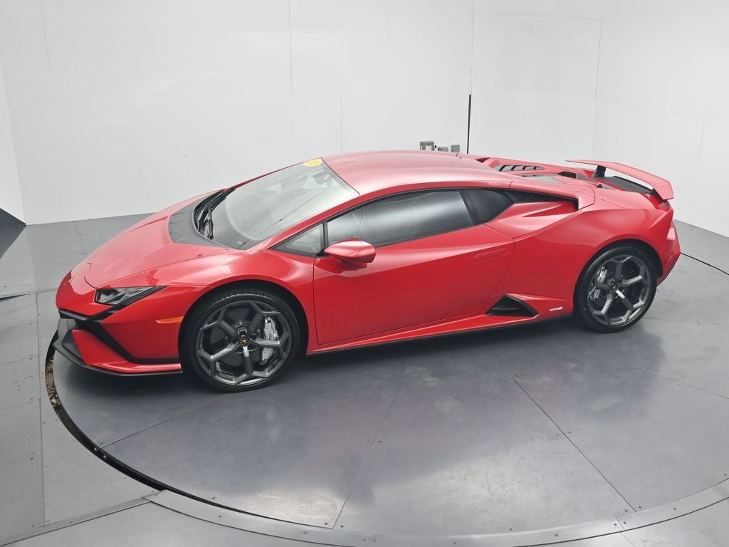 2023 Lamborghini Huracan Base