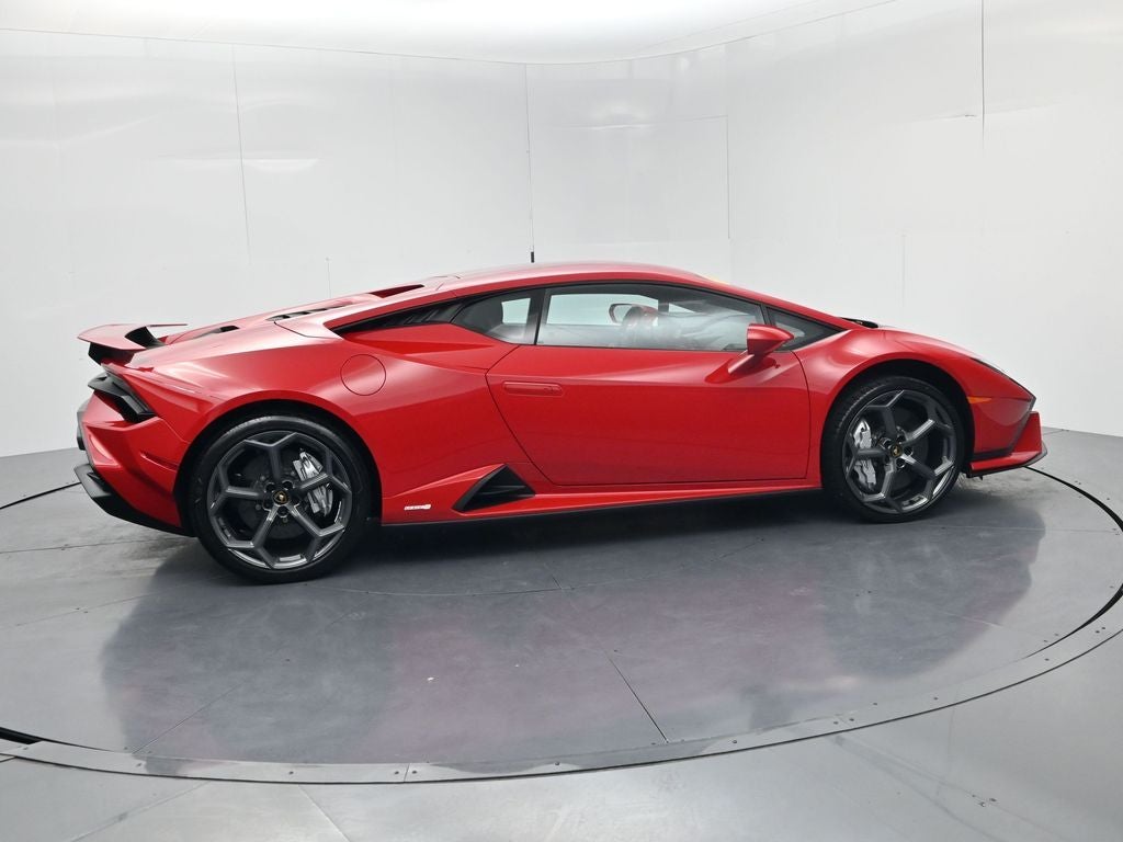 2023 Lamborghini Huracan Base