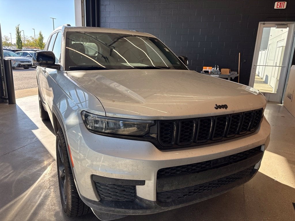 2022 Jeep Grand Cherokee L Altitude