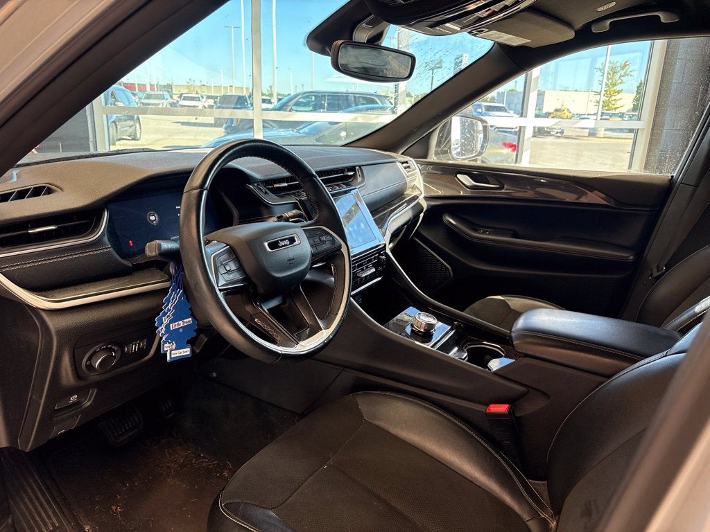 2022 Jeep Grand Cherokee L Altitude