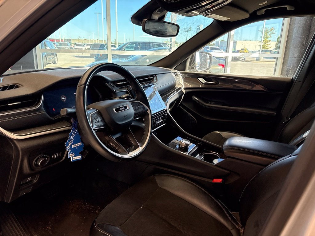 2022 Jeep Grand Cherokee L Altitude