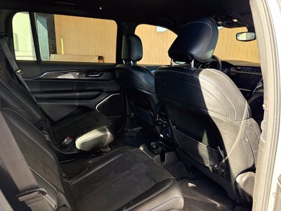 2022 Jeep Grand Cherokee L Altitude