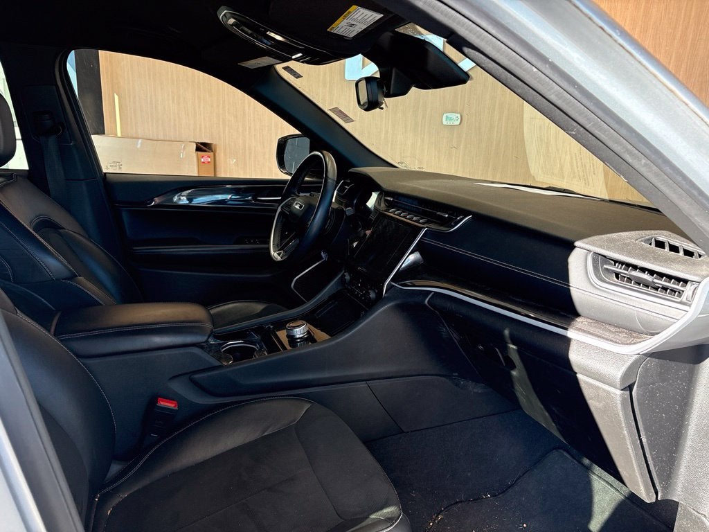 2022 Jeep Grand Cherokee L Altitude