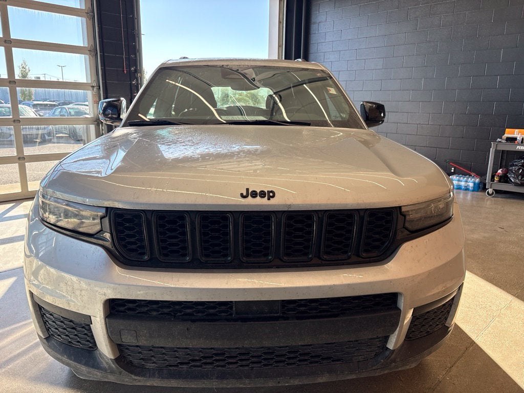 2022 Jeep Grand Cherokee L Altitude