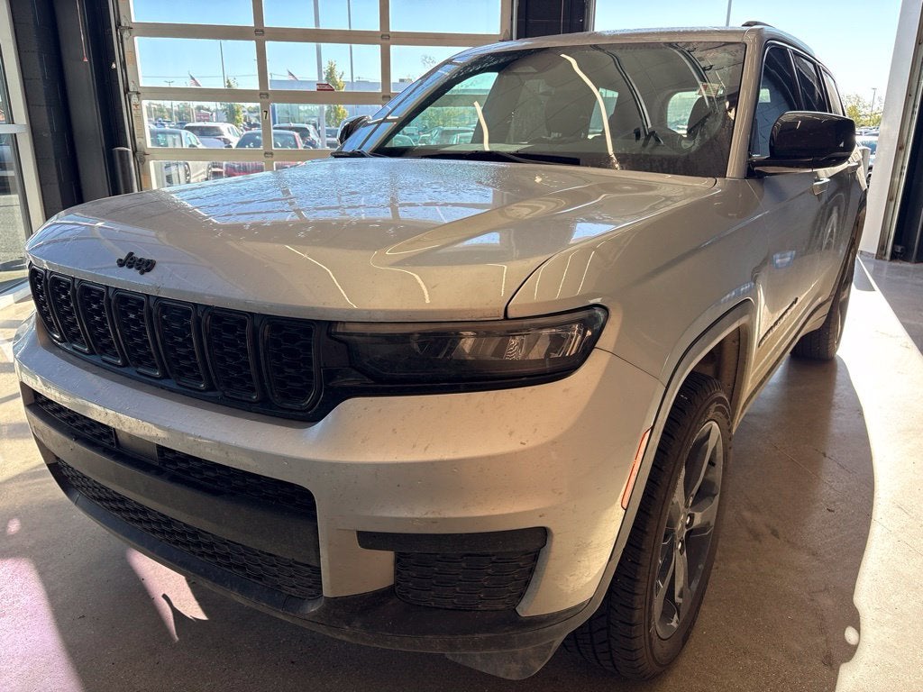 2022 Jeep Grand Cherokee L Altitude