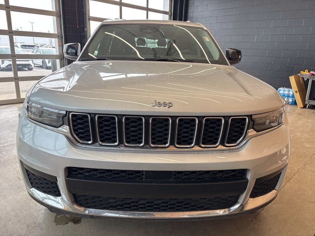 2023 Jeep Grand Cherokee L Laredo