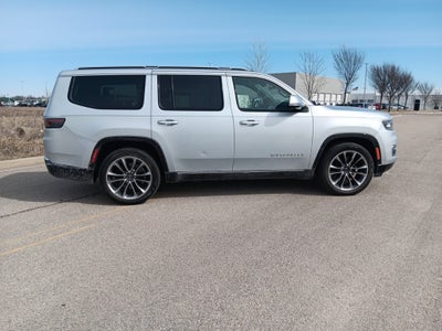 2022 Jeep Wagoneer Series III