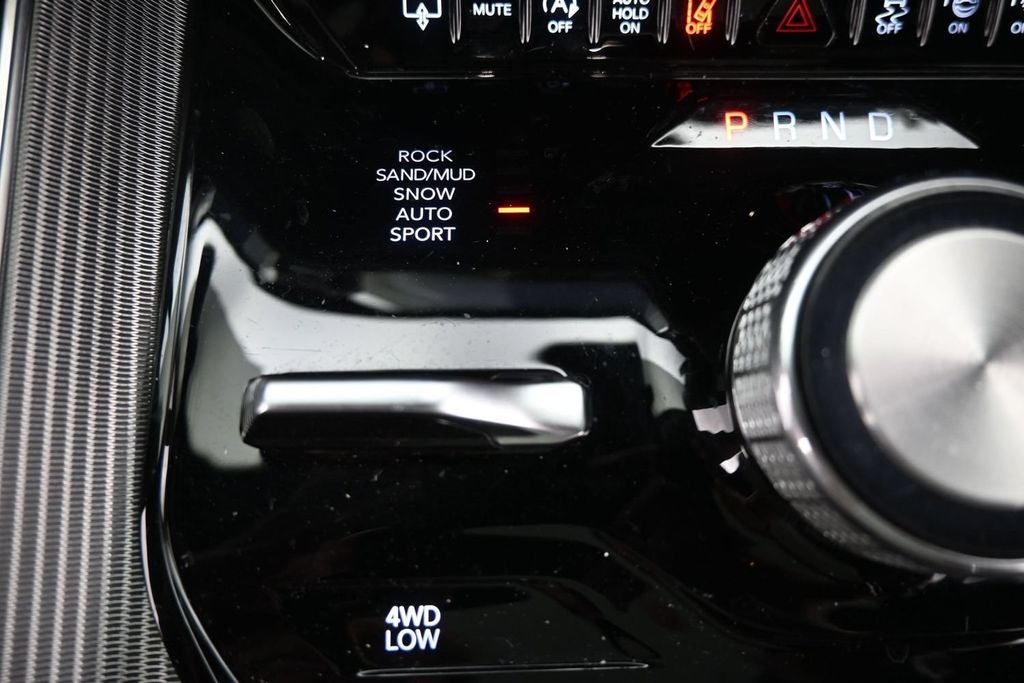 2023 Jeep Grand Wagoneer Series II