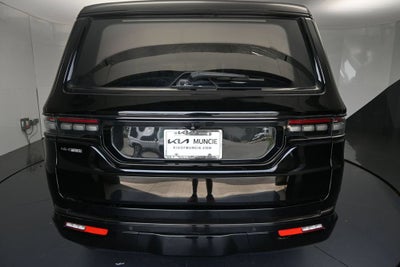 2023 Jeep Grand Wagoneer Series II