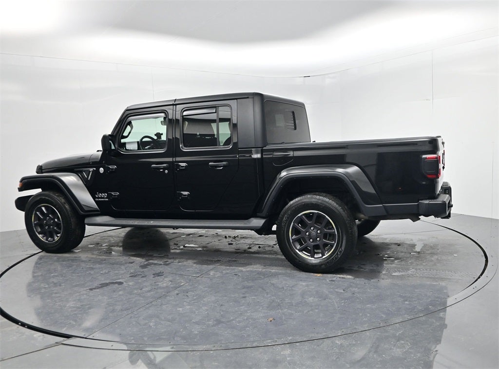 2022 Jeep Gladiator Overland