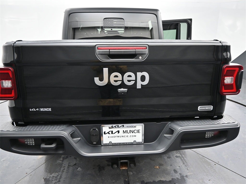 2022 Jeep Gladiator Overland