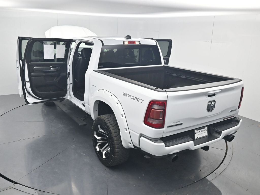 2021 RAM 1500 Big Horn/Lone Star Black Widow Package
