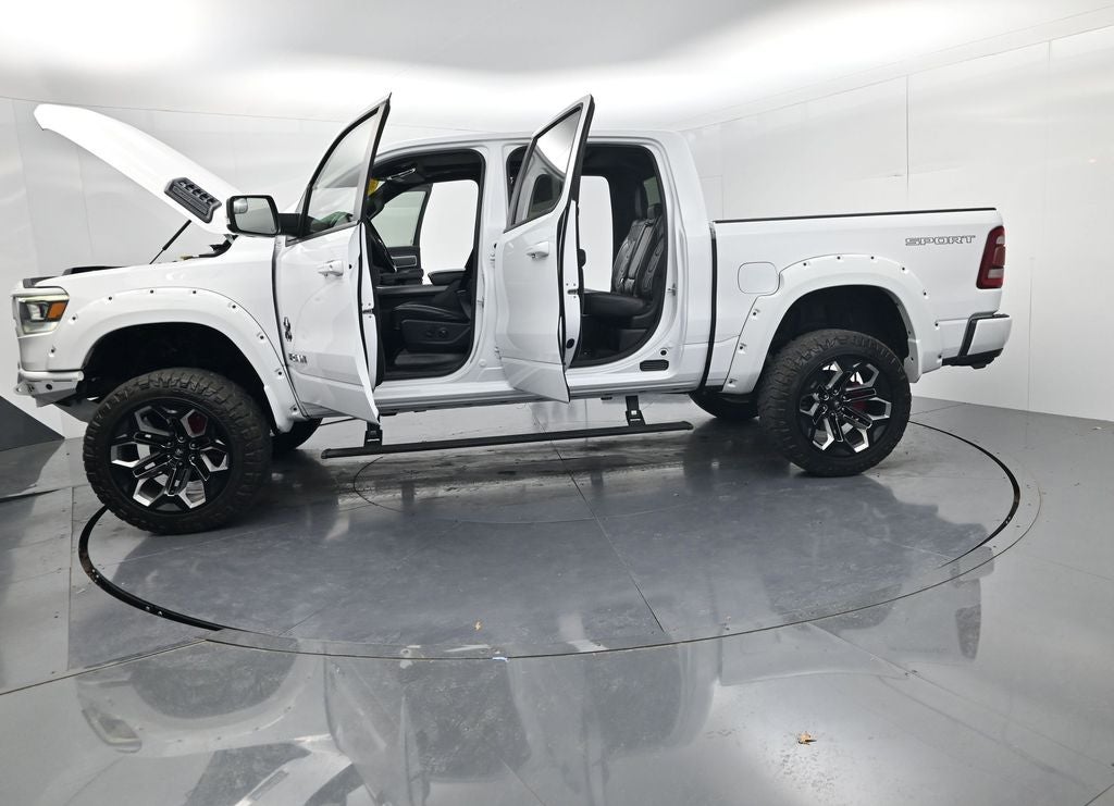 2021 RAM 1500 Big Horn/Lone Star Black Widow Package