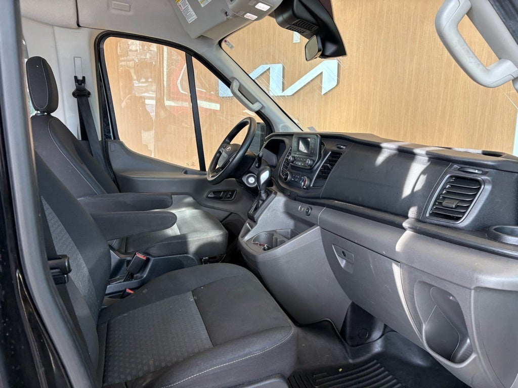 2021 Ford Transit-350 XLT