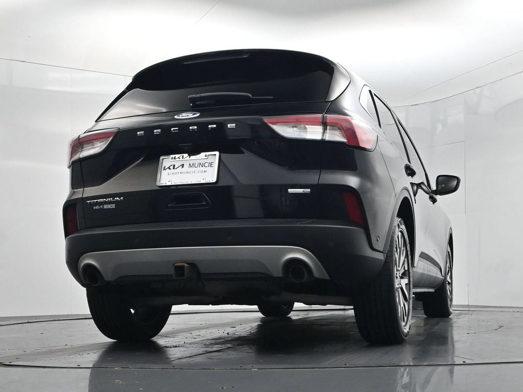 2020 Ford Escape Titanium