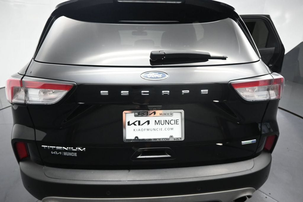 2020 Ford Escape Titanium