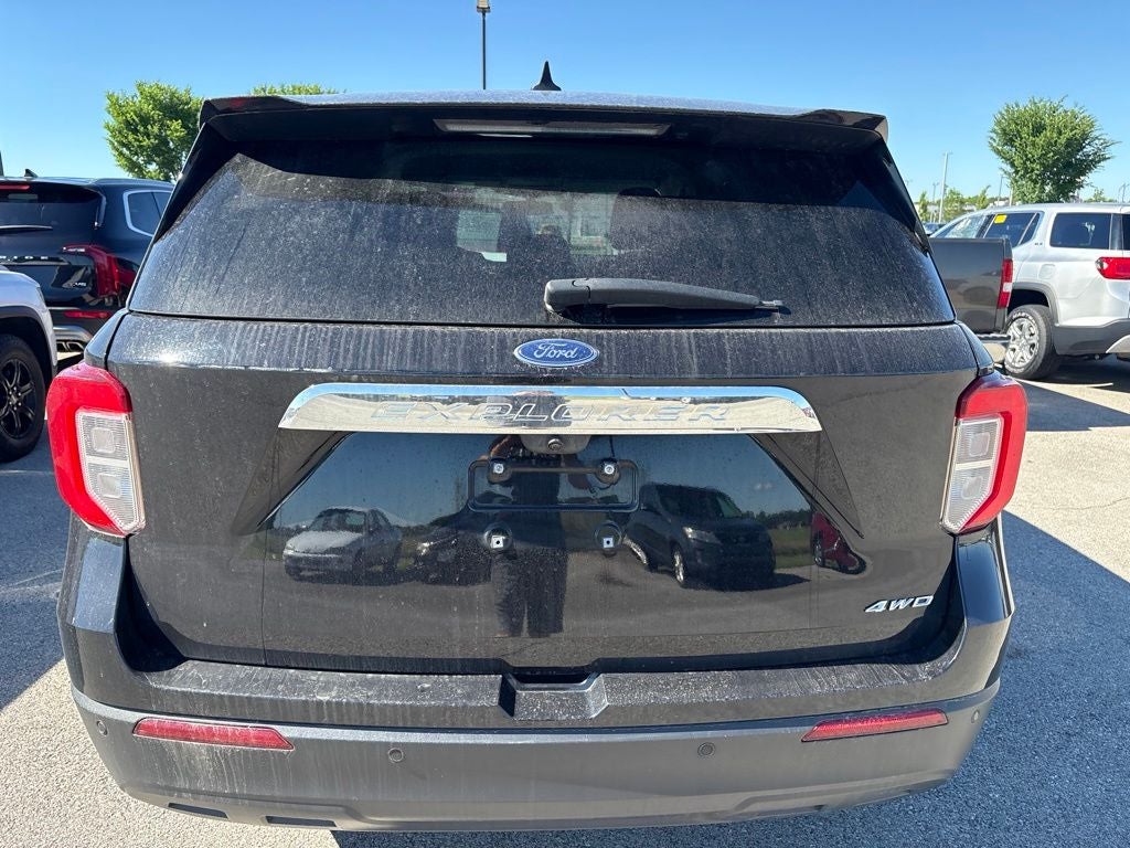 2023 Ford Explorer Base