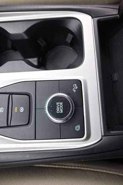 2023 Ford Explorer Base