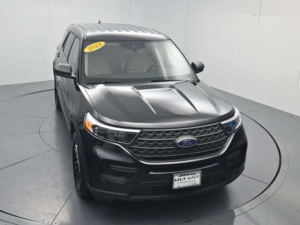 2023 Ford Explorer Base
