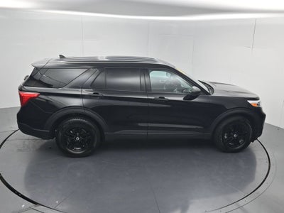 2023 Ford Explorer Base