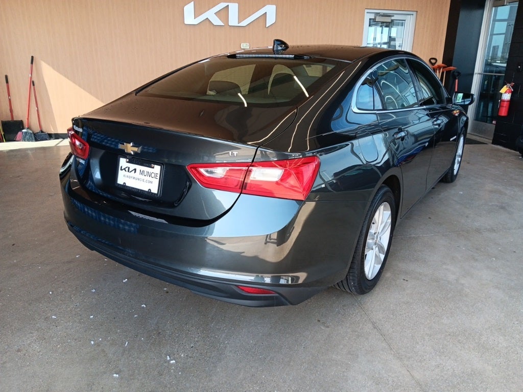 2017 Chevrolet Malibu LT 1LT