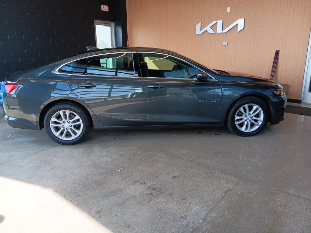 2017 Chevrolet Malibu LT 1LT