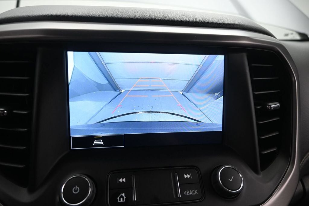 2022 GMC Acadia AT4