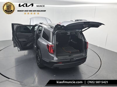 2022 GMC Acadia AT4