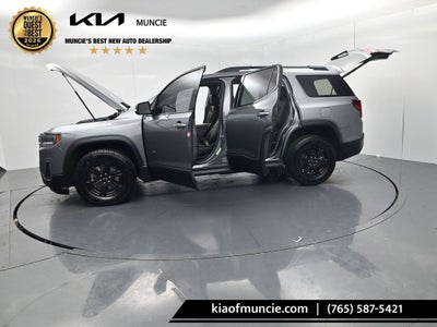 2022 GMC Acadia AT4