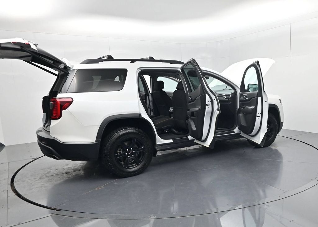 2021 GMC Acadia AT4