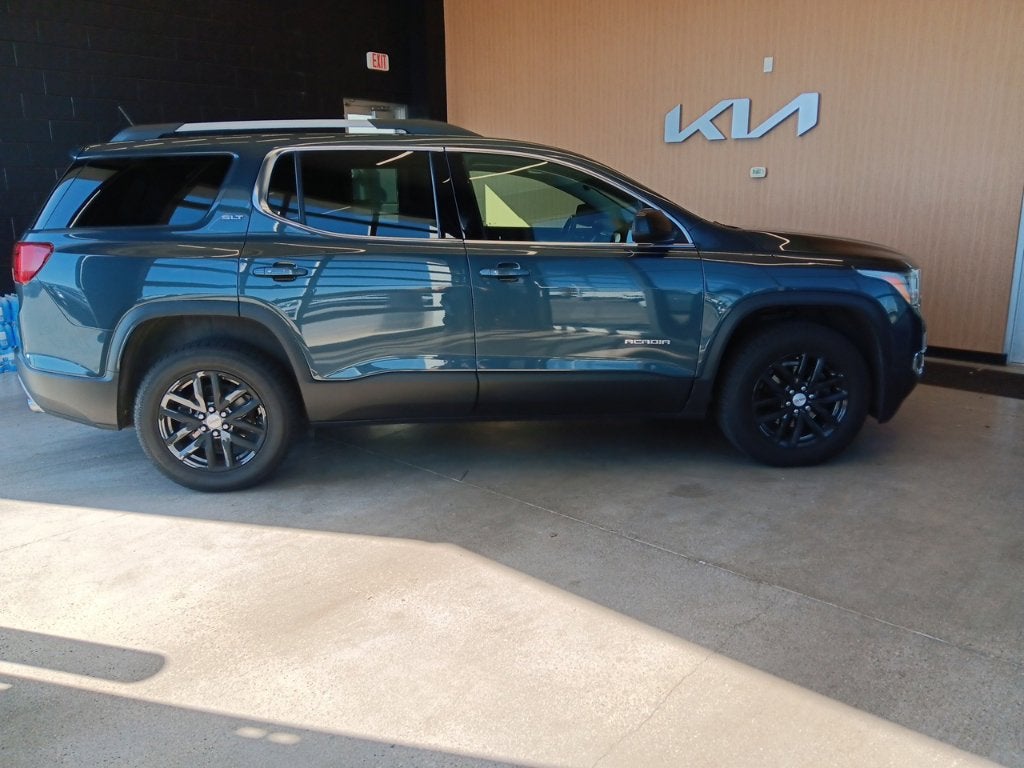 2019 GMC Acadia SLT-1