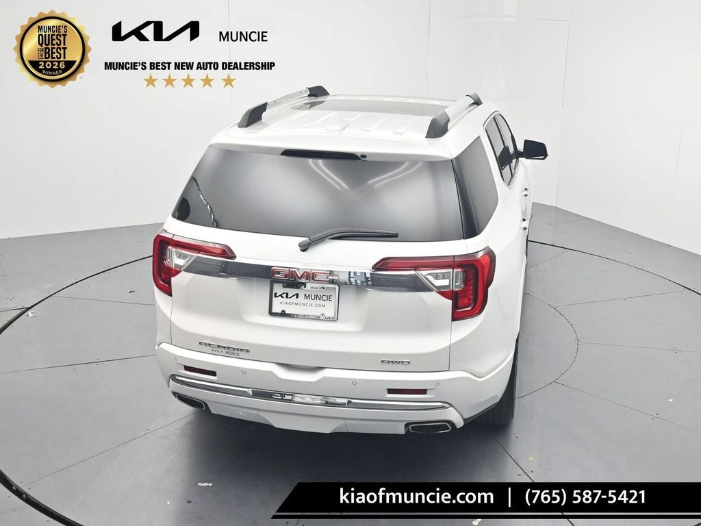 2023 GMC Acadia Denali