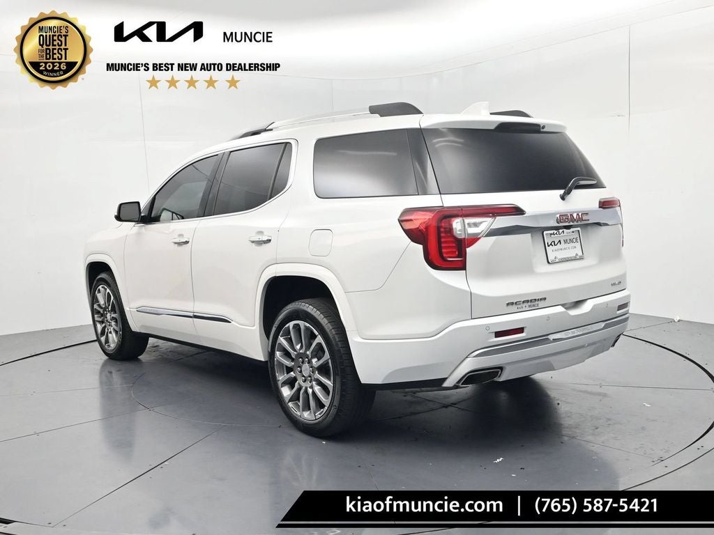 2023 GMC Acadia Denali