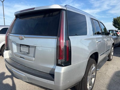 2017 Cadillac Escalade Luxury