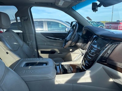 2017 Cadillac Escalade Luxury