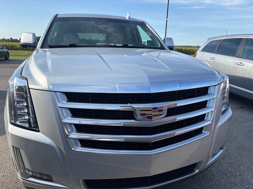 2017 Cadillac Escalade Luxury