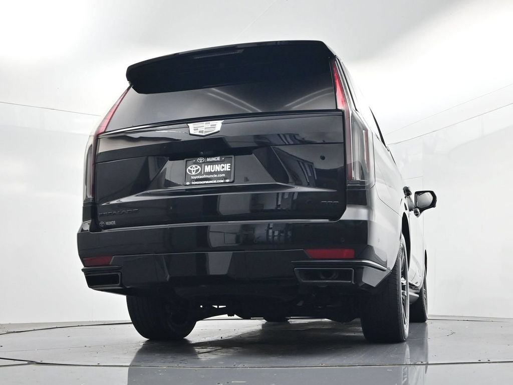 2021 Cadillac Escalade Sport