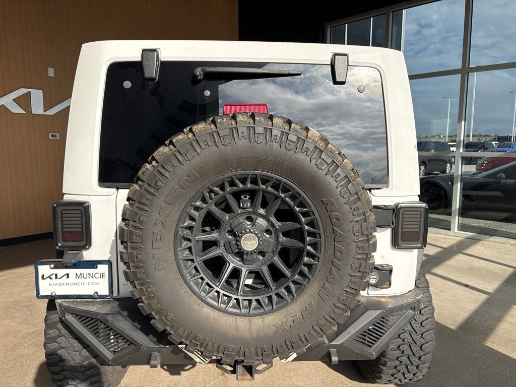 2011 Jeep Wrangler Unlimited Sahara