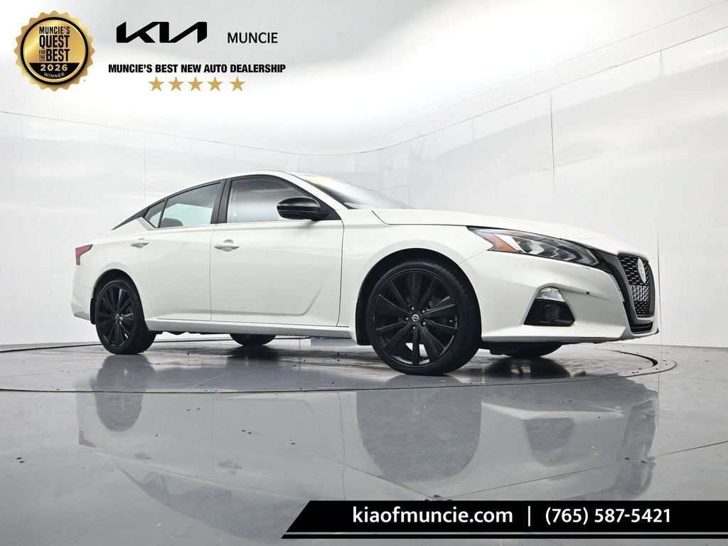 2022 Nissan Altima 2.5 SR