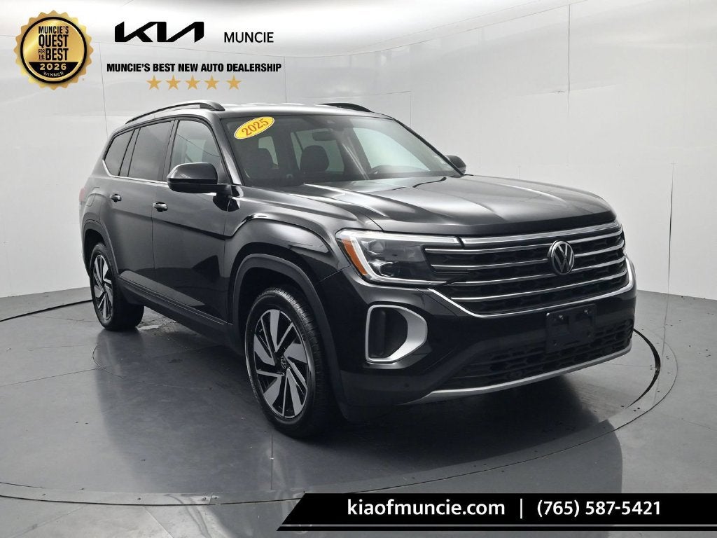 2025 Volkswagen Atlas SE w/Tech