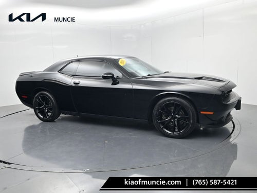 2016 Dodge Challenger SXT