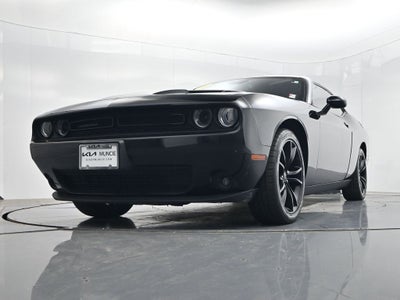 2016 Dodge Challenger SXT