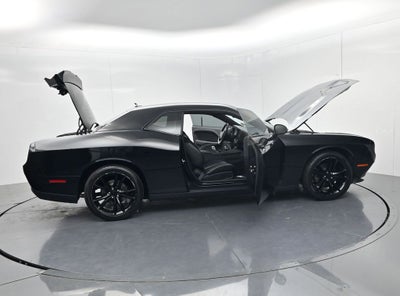 2016 Dodge Challenger SXT