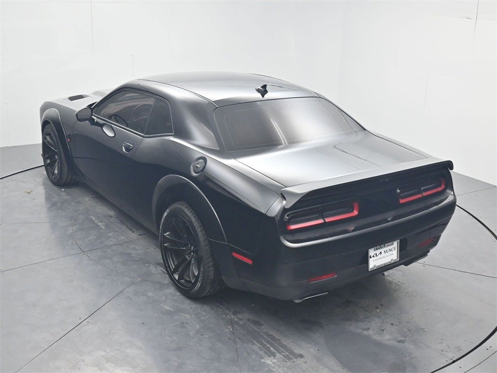 2022 Dodge Challenger R/T Scat Pack Widebody