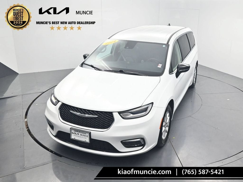 2024 Chrysler Pacifica Touring L