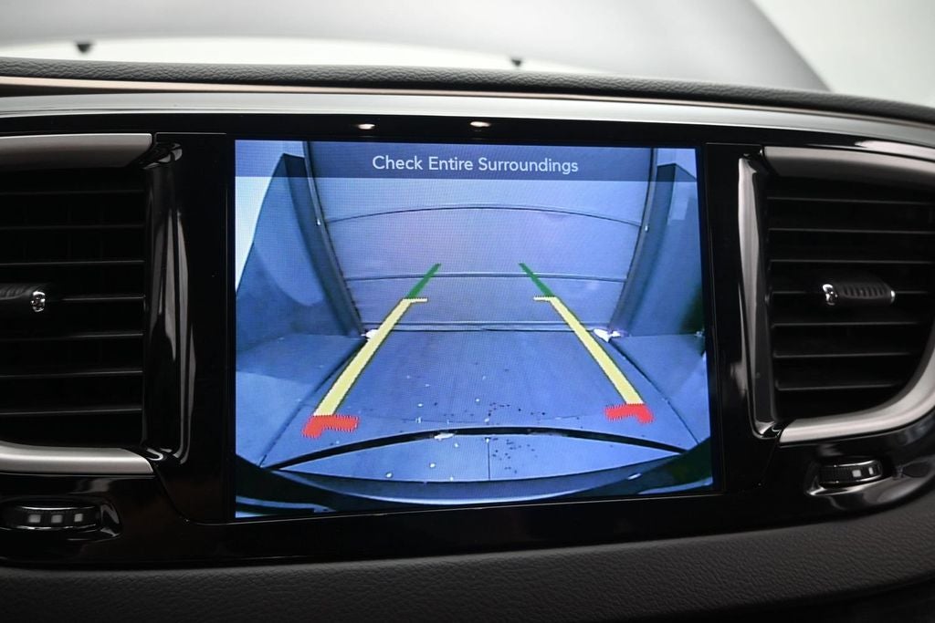 2017 Chrysler Pacifica Touring L