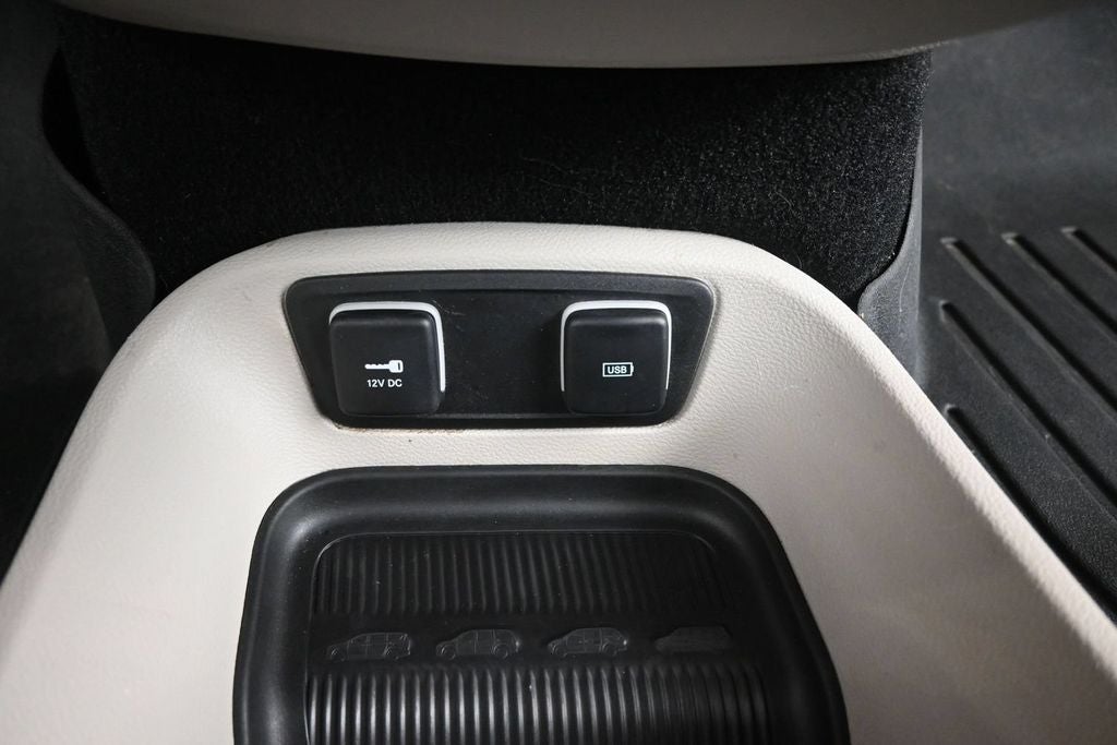 2017 Chrysler Pacifica Touring L